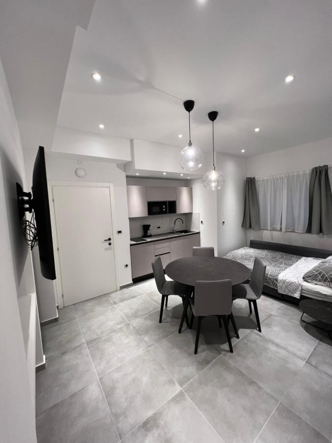 Apartment Igor 5 **** Medulin Eksteriør billede